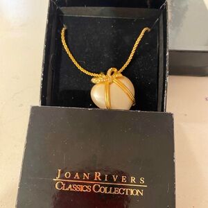 Joan Rivers necklace
